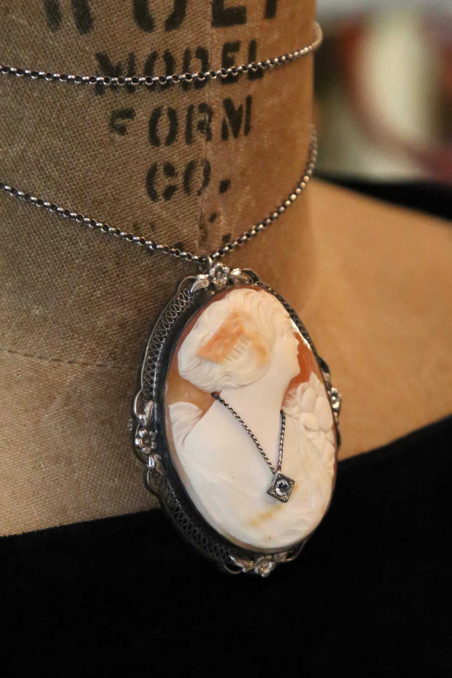 1920's Large Shell Cameo