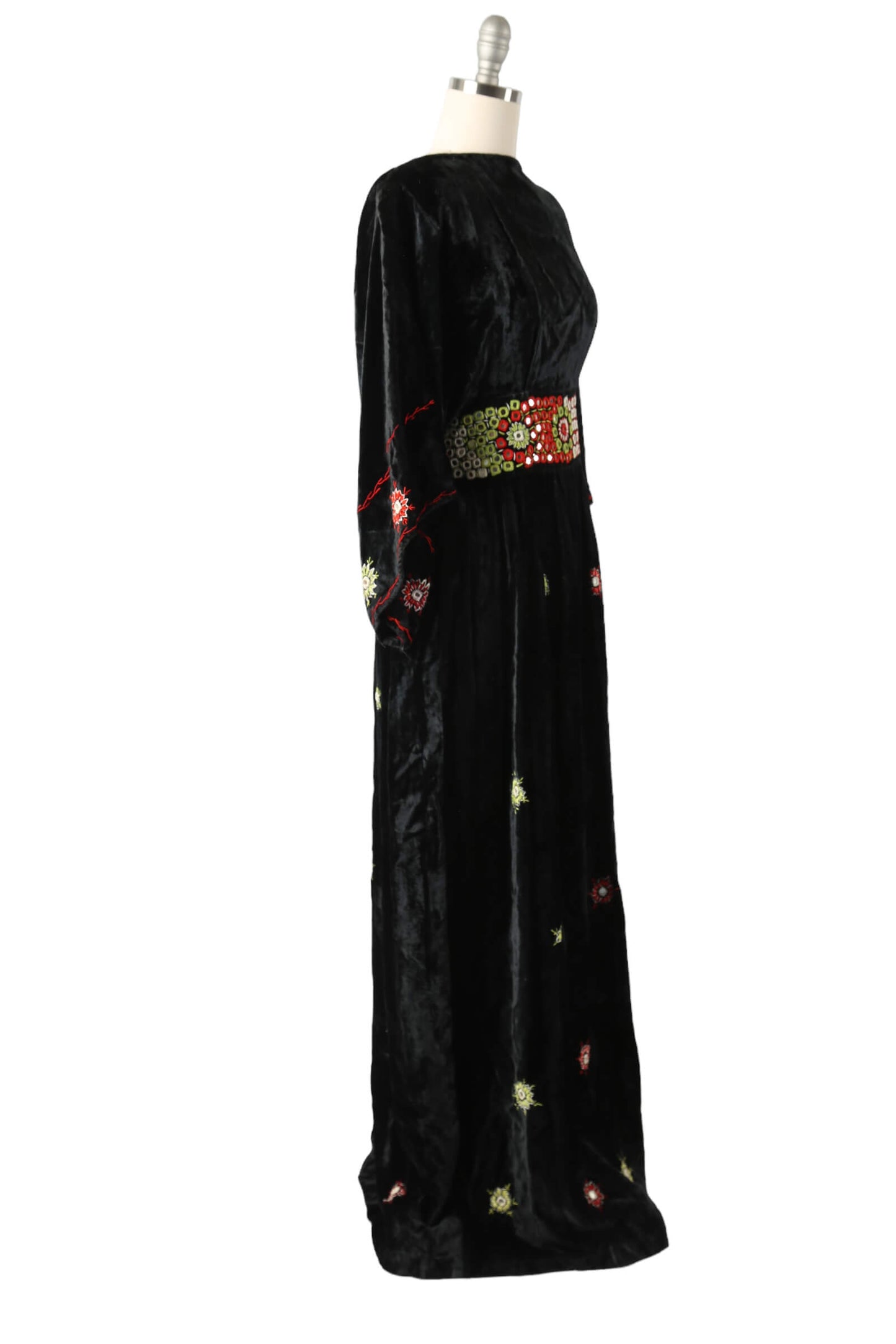 1976 Pakistani Velvet Kaftan