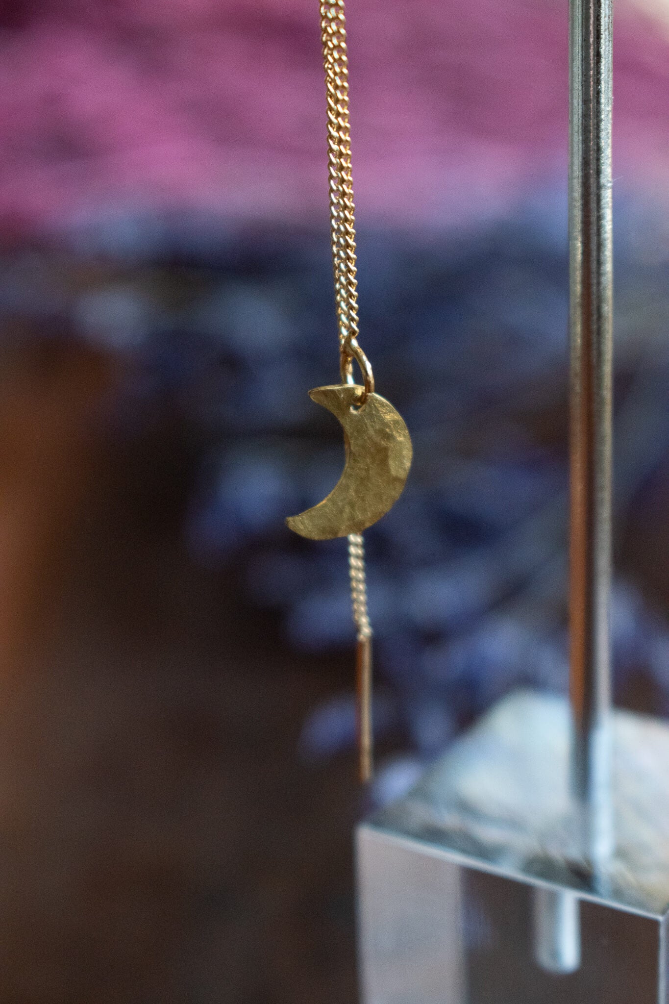 Hammered Moon Delicate Threader
