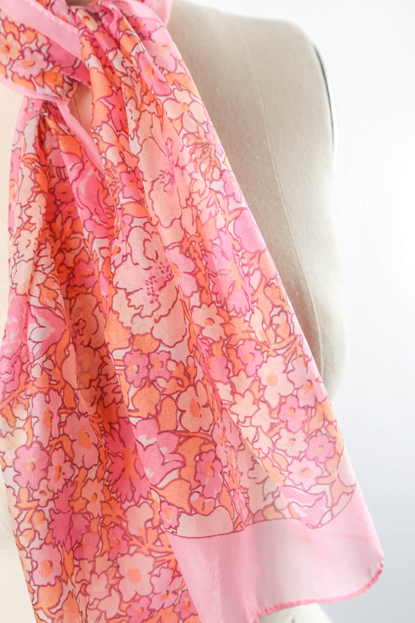 1960's Rosey Scarf