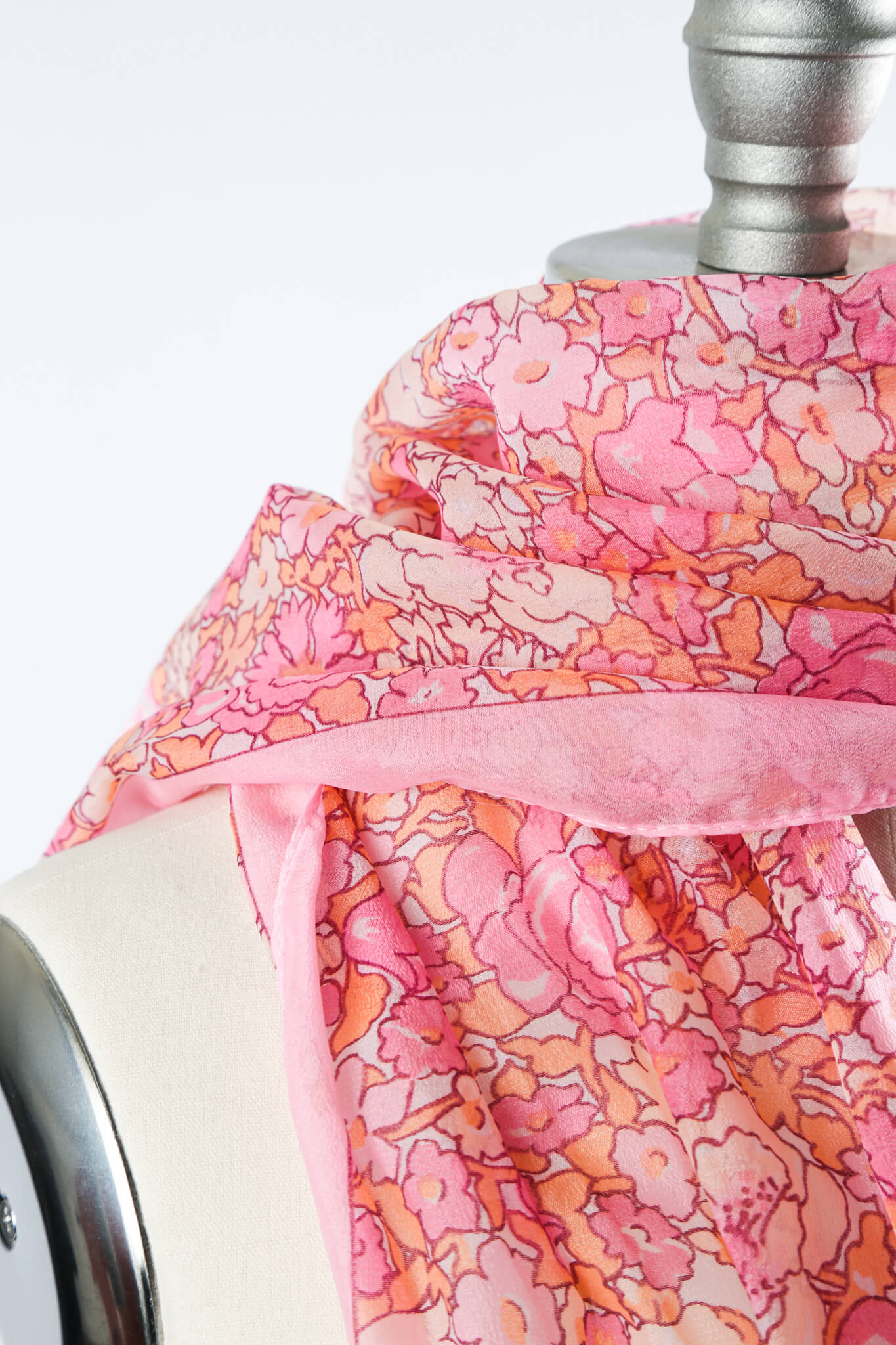 1960's Rosey Scarf