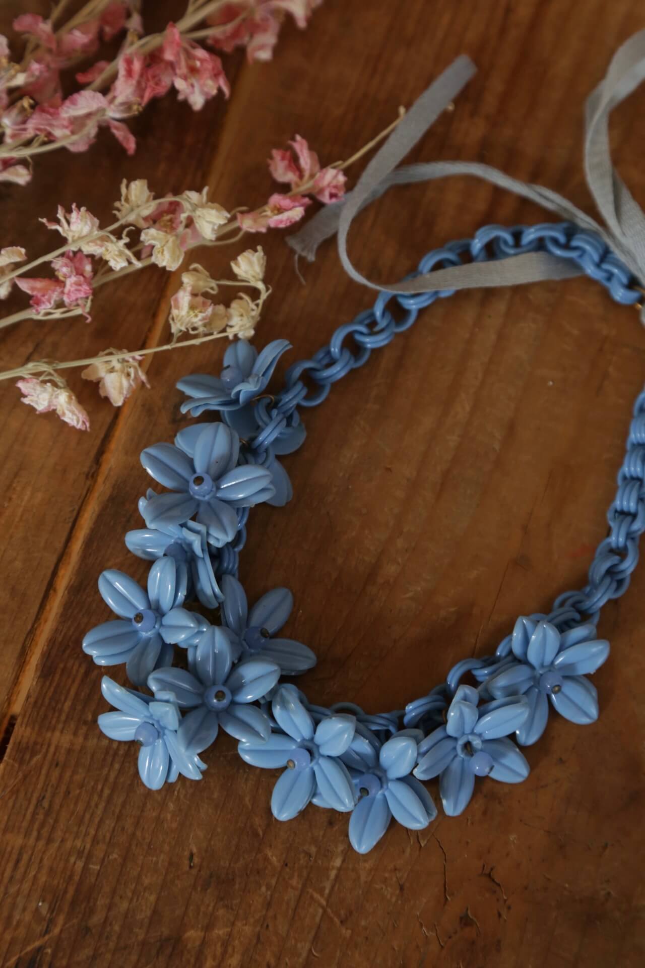 1930's Cornflower Celluloid Necklace