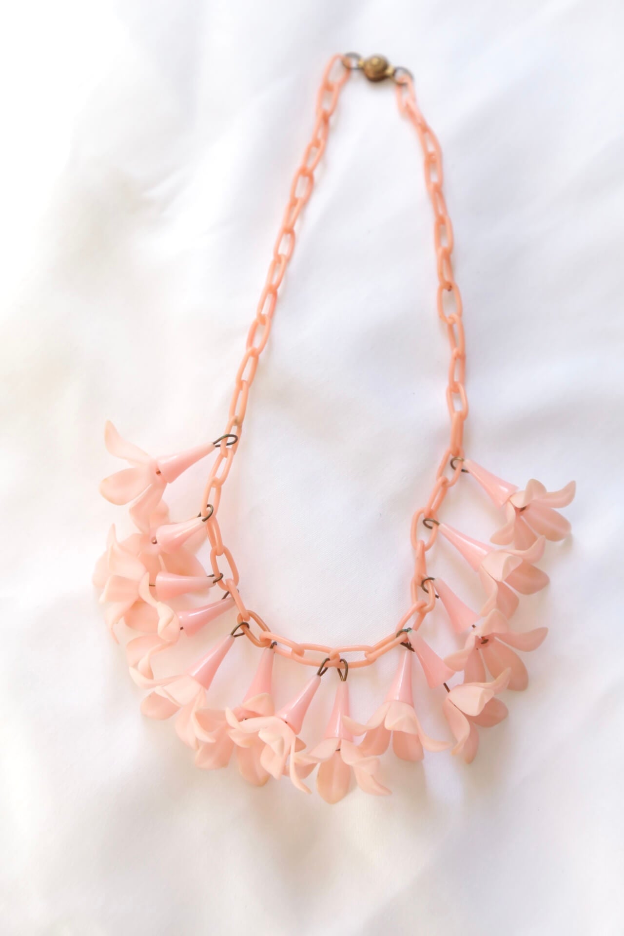 1930's Dusty Pink Celluloid Necklace