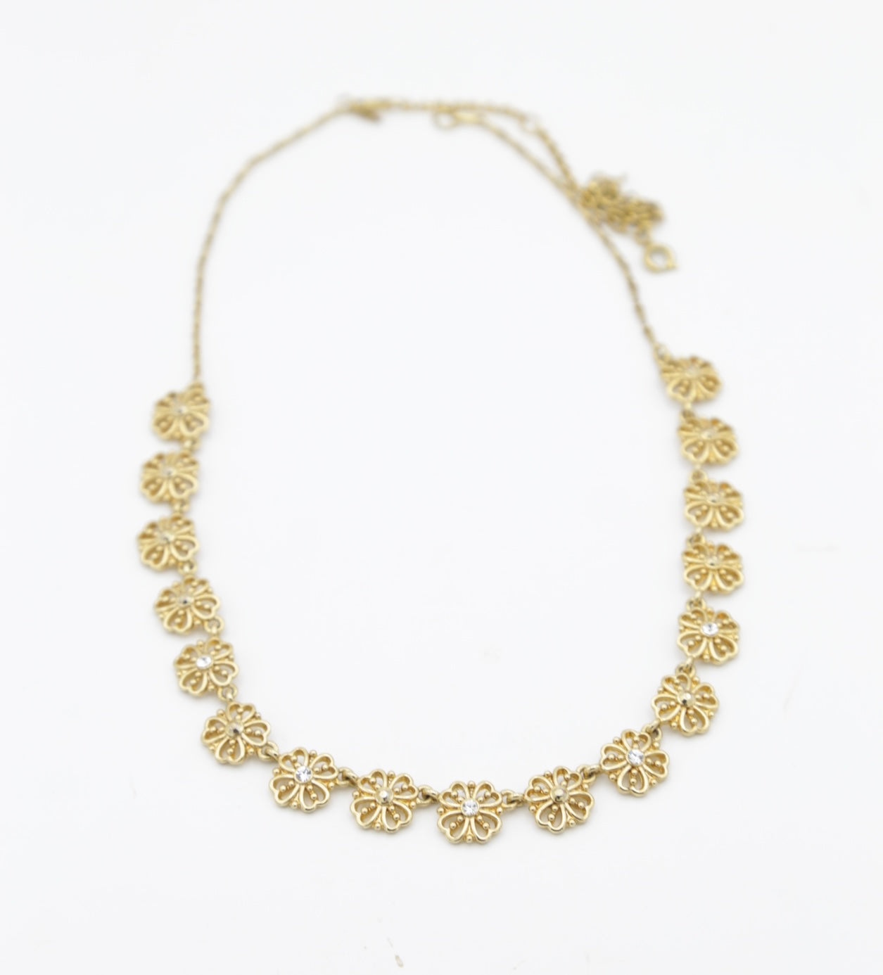 1980s Avon Daisy Necklace