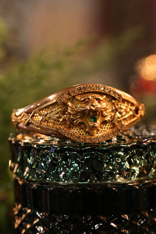 1890's Exceptional Lion Head Bracelet